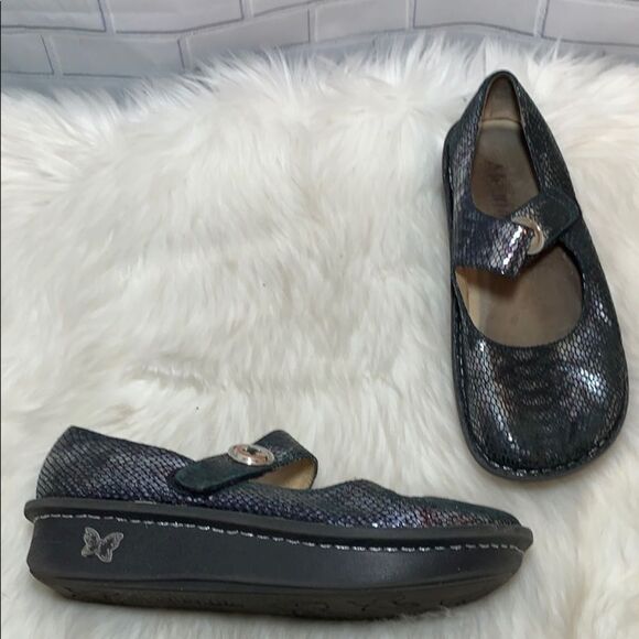 Alegria Paloma Pewter Embossed Flats Sz 40… - Picture 1 of 7